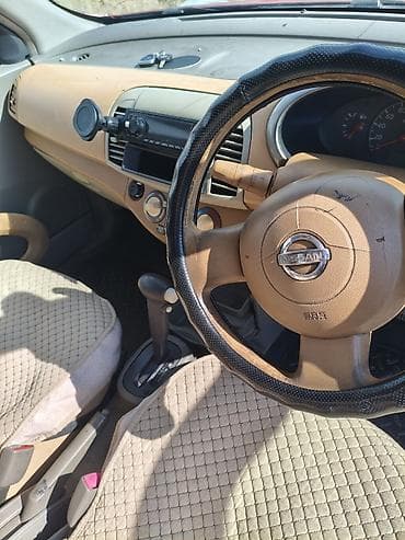 Nissan Март: 2003 г., Автомат, Бензин, Хетчбек — 5