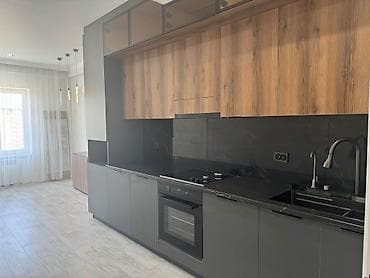 Батирлер: 2 бөлмө, 70 м², Асанбай мкр Элитка, 8 кабат, Евро оңдоо — 1