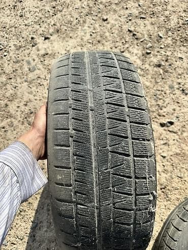 rf1 rf2: Комплект автомобильных шин (4шт) Низкопрофильный- 225 / 45 / R18 — 1