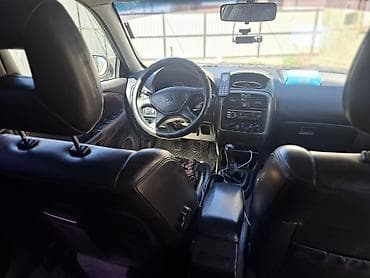 Mitsubishi Carisma: 2003 г., 1.8 л, Механика, Бензин, Хэтчбэк