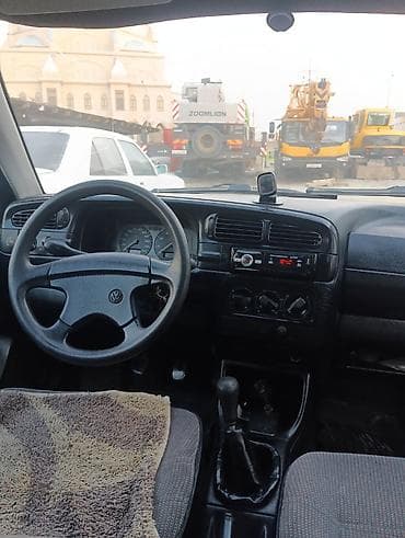 стоимость фольксваген: Volkswagen Vento: 1993 г., 2 л, Ручные, Седан — 3