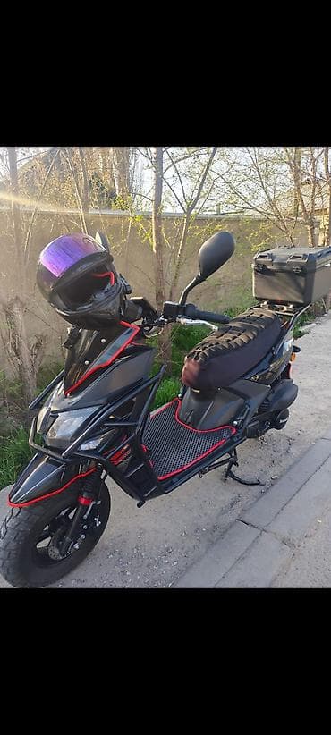 Макси-скутер 150 куб. см, Бензин, Новый — 2