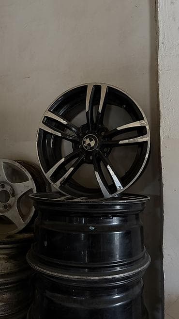 Литые Диски R 17 BMW, отверстий - 5 — 1