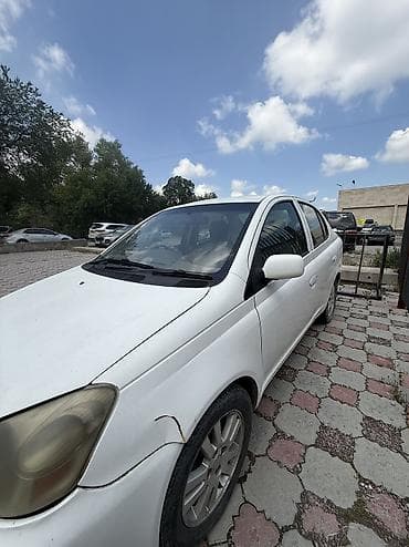 corolla 2004: Toyota Platz: 2003 г., 1.5 л, Автомат, Бензин, Седан — 5