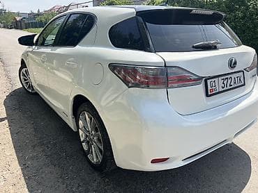 авто рынык бишкек: Lexus CT: 2013 г., 1.8 л, Вариатор, Гибрид, Хетчбек — 3