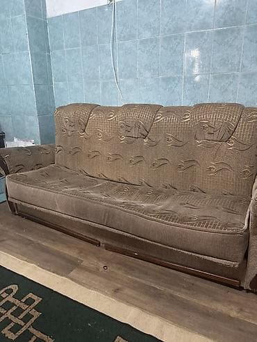 Прямой диван at lalafo.kg Прямой диван