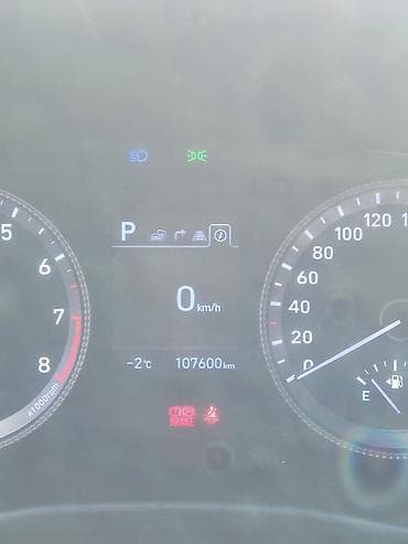 Hyundai: Hyundai Sonata: 2019 г., 2 л, Автомат, Газ, Седан — 6