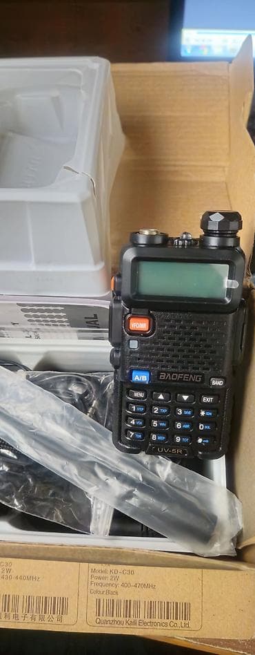 радиола: Рации Baofeng UV-5R (двухдиапазонная) Новые. Цена за 1шт. - Мощность — 1