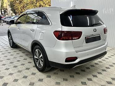 ярис 2: Kia Sorento: 2019 г., 2 л, Автомат, Дизель — 5