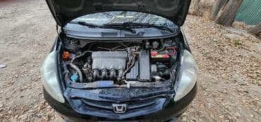 golf plus: Honda Jazz: 2002 г., 1.3 л, Механика, Бензин, Хэтчбэк — 8