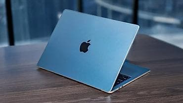 MacBook Air 13" (чип Apple M4) — цвет серебро Характеристики по