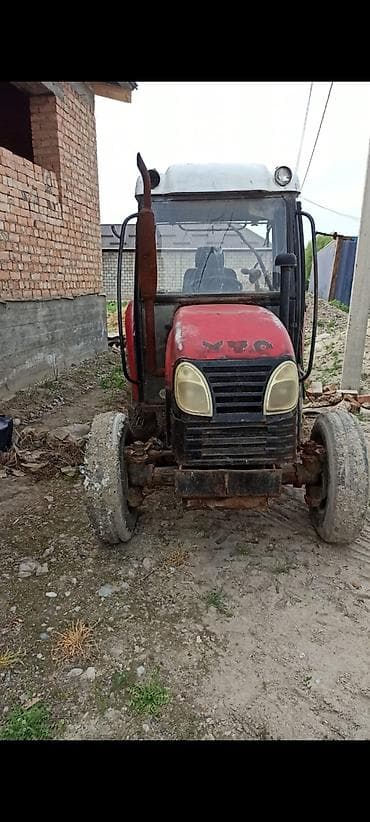 трактор юто 554: Модель: 404, Б/у, 2006 г. — 4