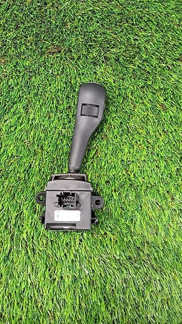 one x: Переключатель дворников bmw x5 e53 Номер 8 375 —-408 Состояние — 3