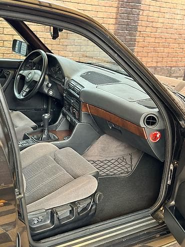 обшивка е34: Комплект сидений, Велюр, BMW 1995 г., Оригинал, Германия — 1