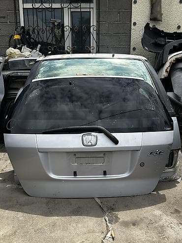 бампер на сивик: Крышка багажника Honda, Б/у, Оригинал — 1