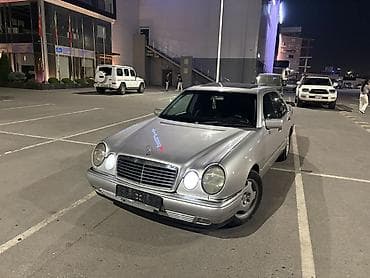 Mercedes-Benz E-Class: 1999 г., 3.2 л, Автомат, Бензин, Седан