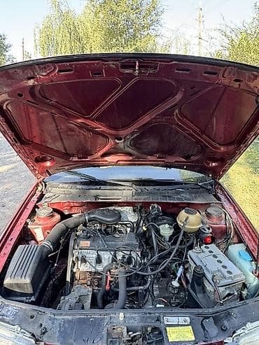 Продажа авто: Volkswagen Vento: 1993 г., 1.8 л, Механика, Бензин, Седан — 10