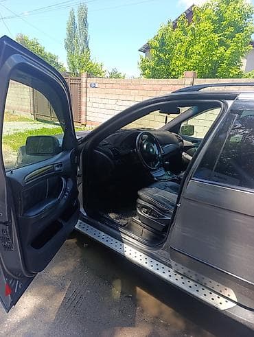 лампа бу: BMW X5: 2005 г., 4.8 л, Автомат, Бензин, Внедорожник — 9