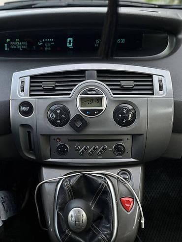 ренаулт 21: Renault Scenic: 2008 г., 1.5 л, Механика, Дизель, Минивэн — 9