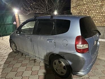 Honda: Honda Fit: 2002 г., 1.3 л, Вариатор, Бензин, Хэтчбэк — 2