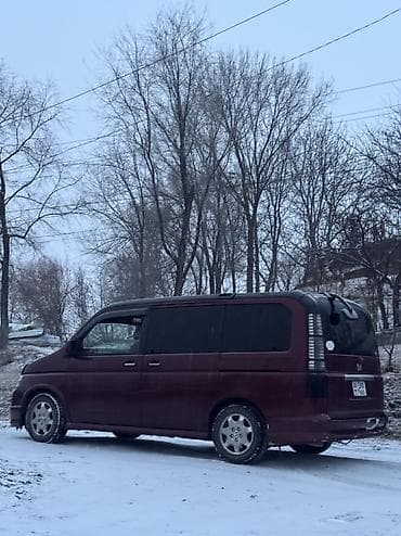 Ковролин: Honda Stepwgn: 2004 г., 2 л, Автомат, Газ, Вэн/Минивэн — 4