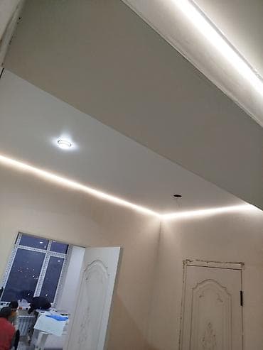 черный металл: Все элементы работают вместе: свет, линии потолка и ниши. За счёт — 8