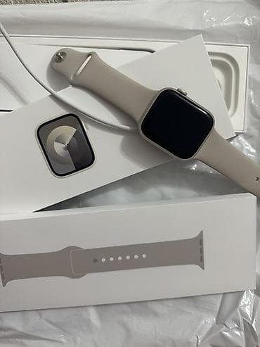 robot case: Apple Watch Series 9, модель A2980, размер 45 мм. Цвет корпуса — 1