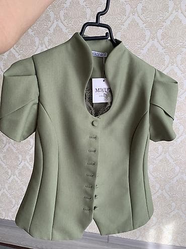 Пиджак, Классическая модель, Made in KG, S at lalafo.kg Пиджак, Классическая модель, Made in KG, S