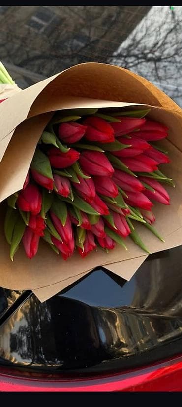 корзина для овощей: Тюльпаны с собственной теплицы - Срезанные свежие тюльпаны прямого — 2