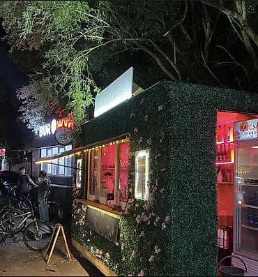 Продается трейлер для продажи кофе и холодных напитков Имеется