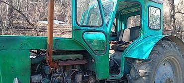 Трактор колесный, класс тяги 1,4–2,0 (визуально из серии советских at lalafo.kg Трактор колесный, класс тяги 1,4–2,0 (визуально из серии советских