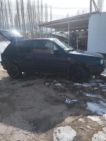 golf 4 2 3: Volkswagen Golf: 1991 г., 1.8 л, Механика, Бензин, Хэтчбэк — 3
