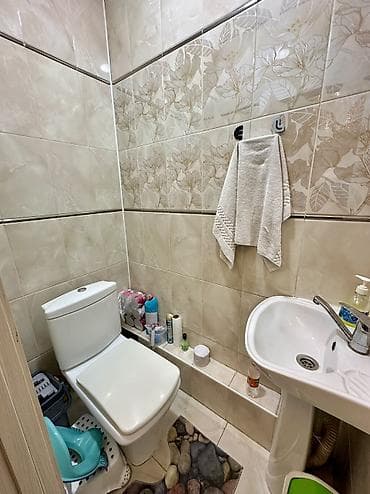 6 мкр: 3 комнаты, 63 м², 106 серия, 6 этаж, Старый ремонт — 8