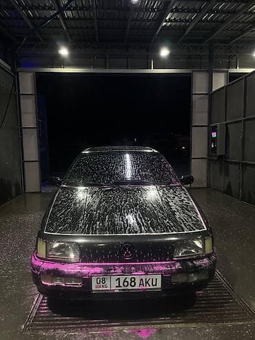 торпедо 124: Volkswagen Passat: 1989 г., 1.8 л, Механика, Газ, Седан — 4