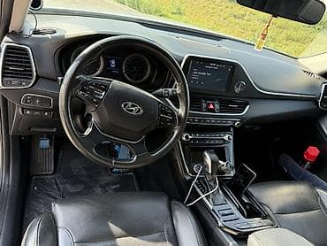 lexus e: Hyundai Grandeur: 2018 г., 3 л, Автомат, Газ, Седан — 9