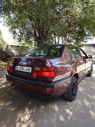 gepard max e9: Volkswagen Vento: 1992 г., 1.8 л, Механика, Бензин, Седан — 4