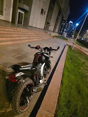 Мототехника: Naked Yamaha, 200 куб. см, Бензин, Взрослый, Б/у — 2