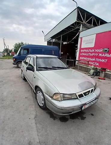разбитые авто: Daewoo Nexia: 2000 г., 1.6 л, Механика, Бензин, Седан — 5