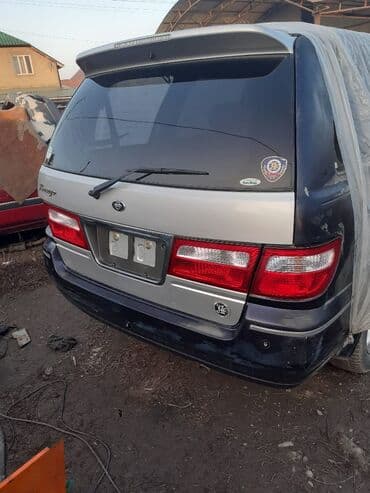 Nissan Presage: 1998 г., 2.4 л, Автомат, Бензин, Минивэн