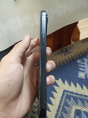 IPhone 15, 128 ГБ, Black Titanium, Зарядное устройство, Защитное стекло, Чехол, 81 % — 7