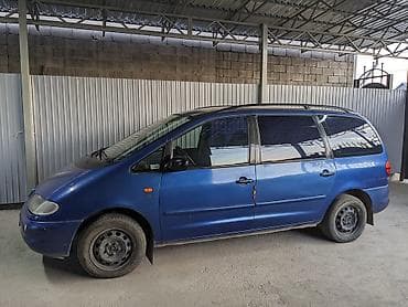 1995: Volkswagen Sharan: 1995 г., 2 л, Механика, Бензин, Минивэн — 2