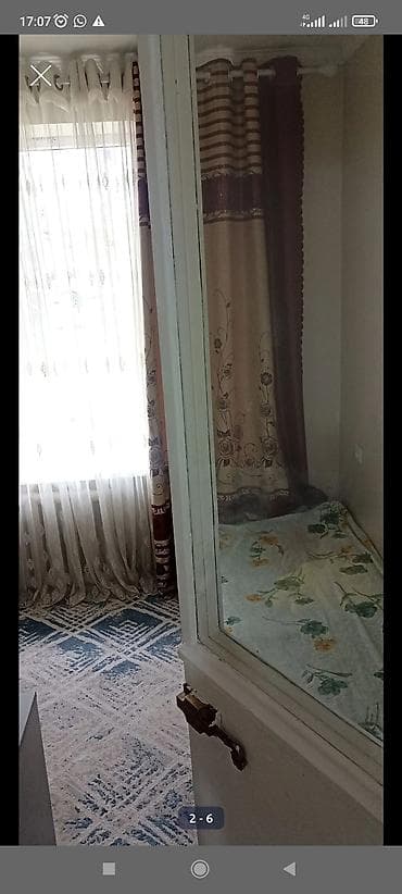 отдам не дорого: 4 комнаты, Собственник, С мебелью частично — 4