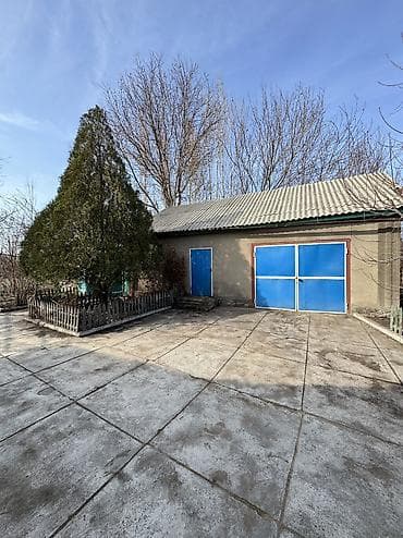 Продажа домов: ✨Продаётся дом в с. Беловодское✨ 📐Участок: 10 соток • Общая площадь — 4