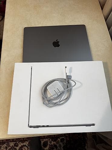 swift 3: Ноутбук, Apple, 16 ГБ ОЗУ, Apple M3, 15.4 ", Б/у, Для работы, учебы, память eMMC — 1