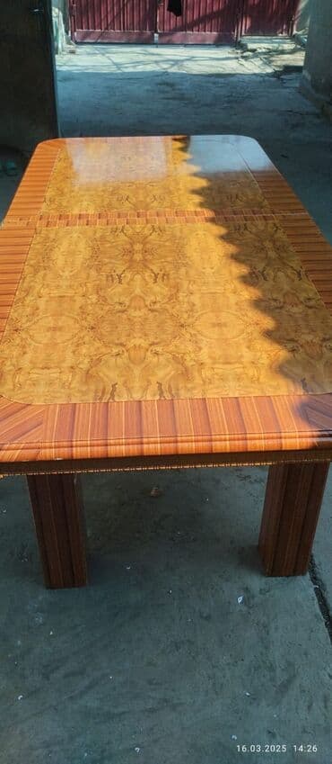 кухонный стол и стулья бу: Стол для зала, Б/у, Не раскладной, Прямоугольный — 3