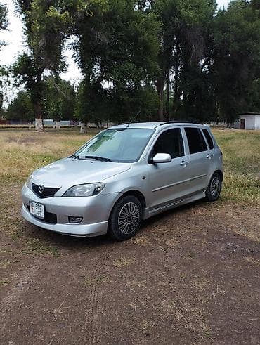 Mazda Demio: 2003 г., 1.3 л, Механика, Бензин, Хэтчбэк — 5
