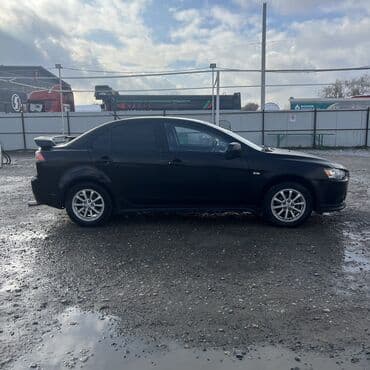 срочно продаю в связи с переездом: Mitsubishi Lancer: 2013 г., 2.4 л, Механика, Газ, Седан — 4