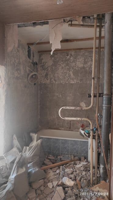 разбор дома: Снос стен, Разбор полов, Снятие потолков | Гипсокартонная стена, Снос перегородки, Снятие старой штукатурки | Зачистка от старых обоев, Сбивка старой штукатурки, Снятие извести | Демонтаж ламината, Демонтаж паркета, Демонтаж линолеума | Крыша из шифера, Металлочерепичная кровля, Мягкая кровля 1-2 года опыта — 7