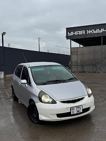Honda Fit: 2002 г., 1.3 л, Вариатор, Бензин, Хэтчбэк