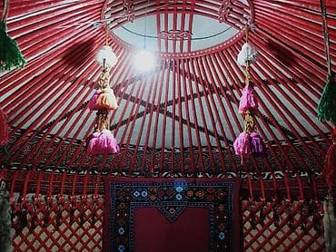 цена юрты: Аренда юрты, Каркас Деревянный, 85 баш, Самовар, Казан, Посуда — 8